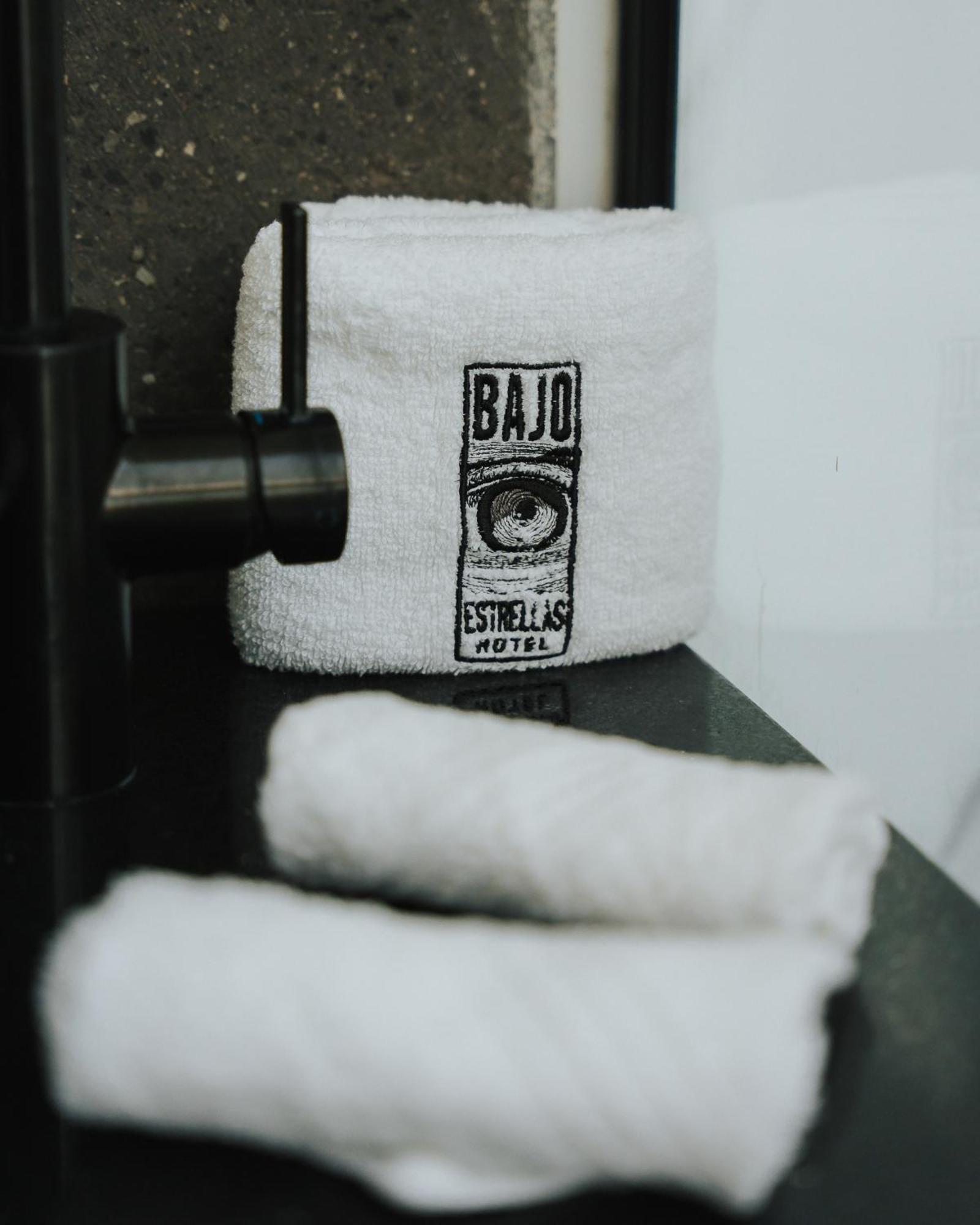 Bajo Estrellas Hotel Contemporaneo 장크트 고아르스하우젠 외부 사진